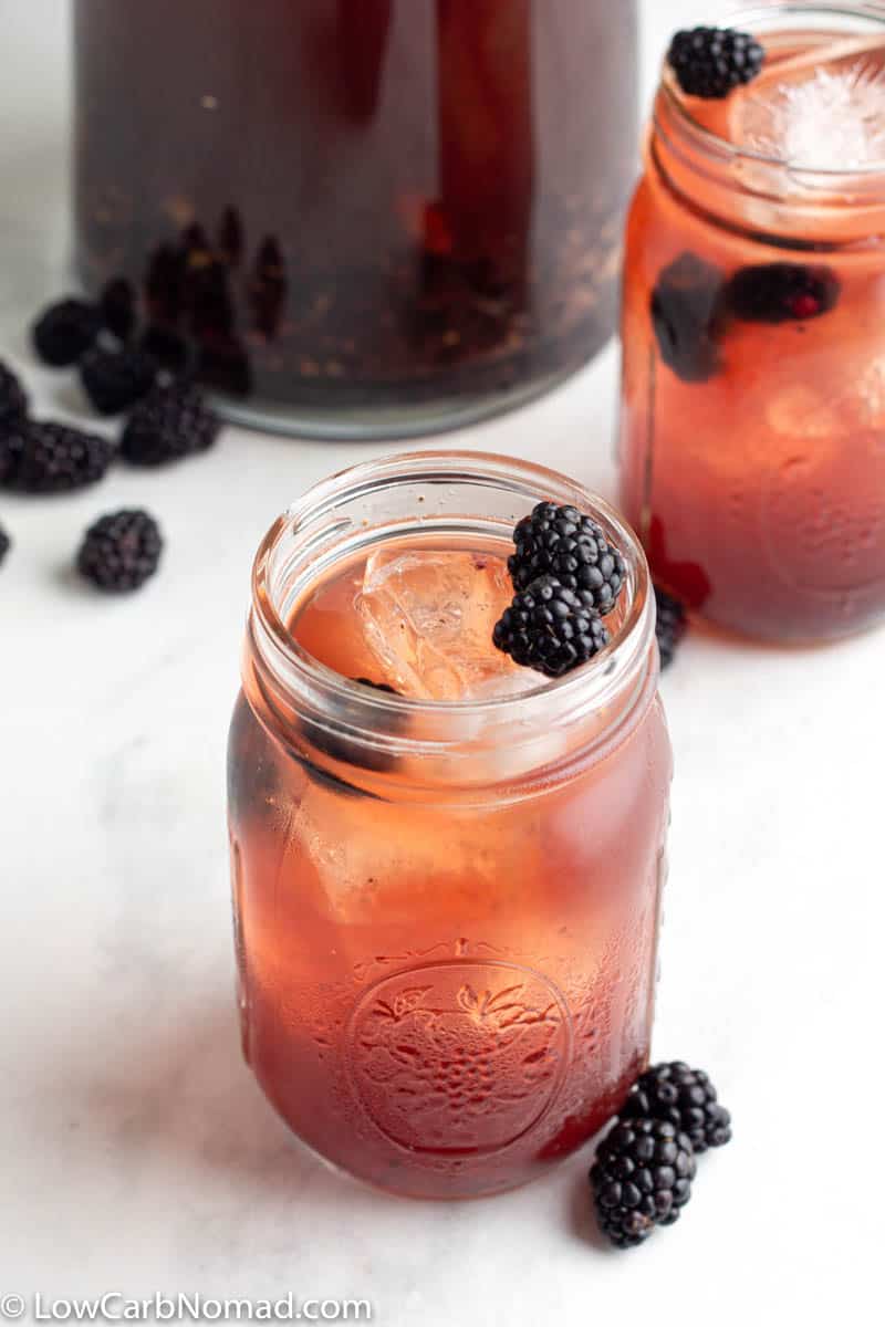 mason jar blackberry iced tea