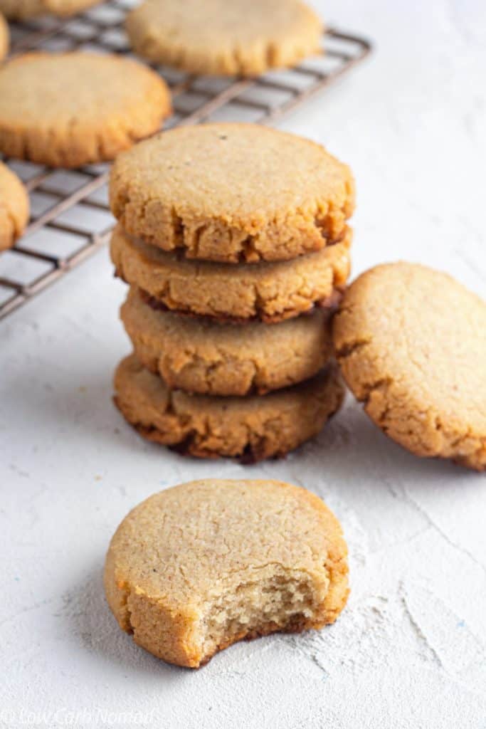 Keto-Gingersnap-Cookies