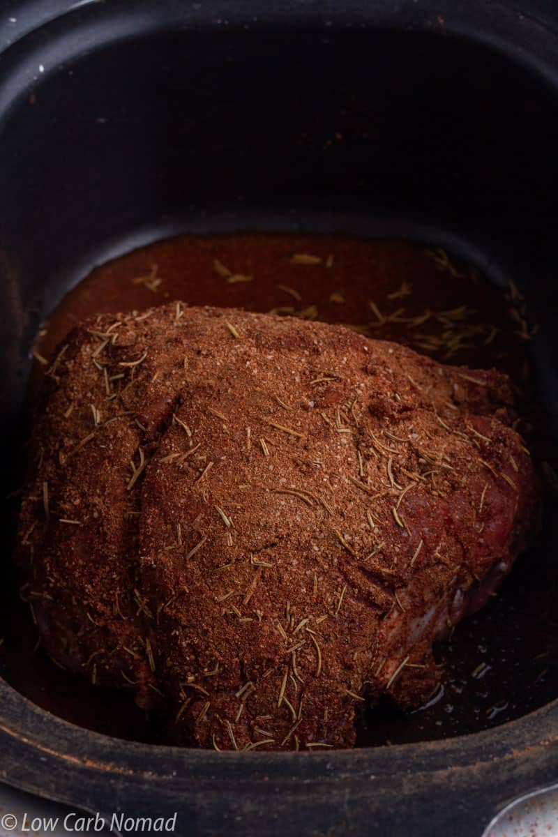 Keto Slow Cooker Pulled Pork Recipe • Low Carb Nomad