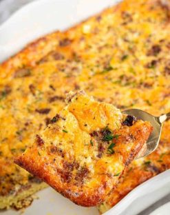 cropped-Easy-Low-Carb-Breakfast-Casserole-with-Eggs-Bacon-Cheese-and-Sausage-3-1.jpg
