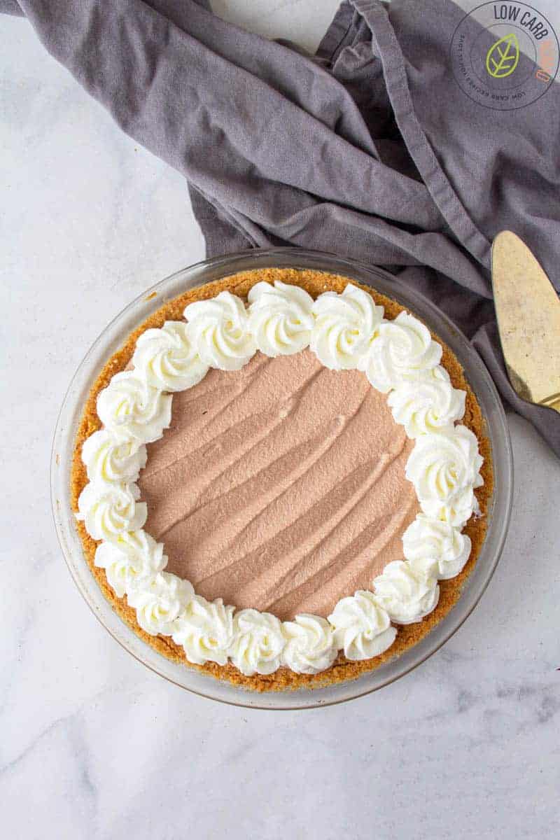 low carb Chocolate Mousse Pie