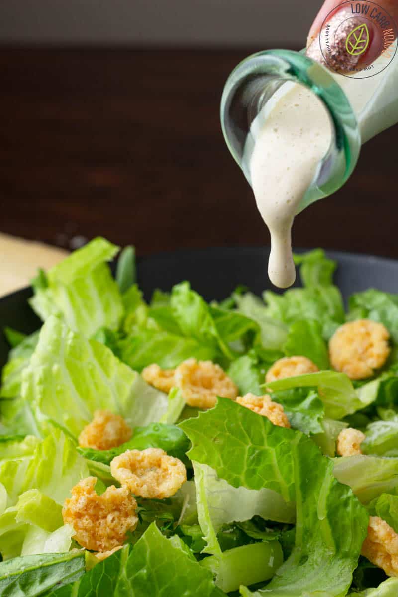 Low Carb Caesar Salad with Chicken