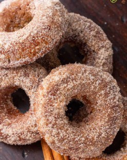 Low carb Keto Apple Donuts