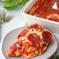 Pizza stuffed chicken