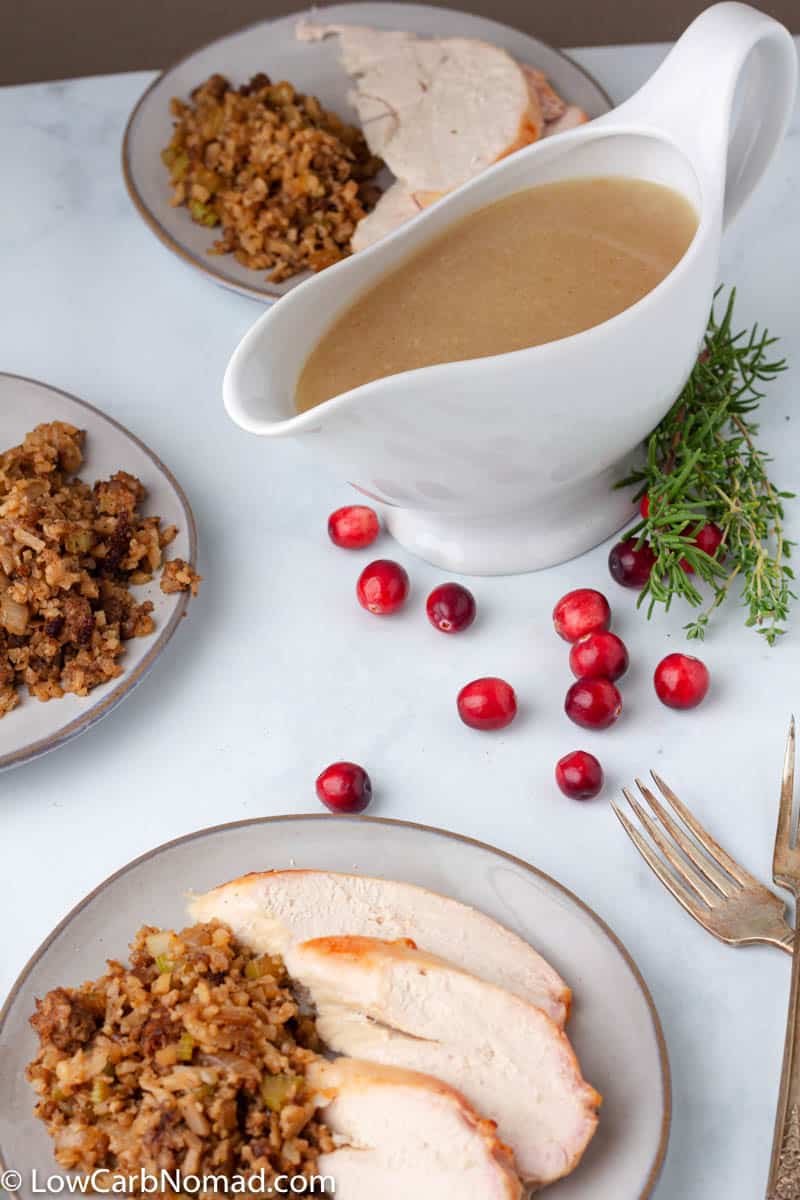 Easy keto gravy in a gravy bowl