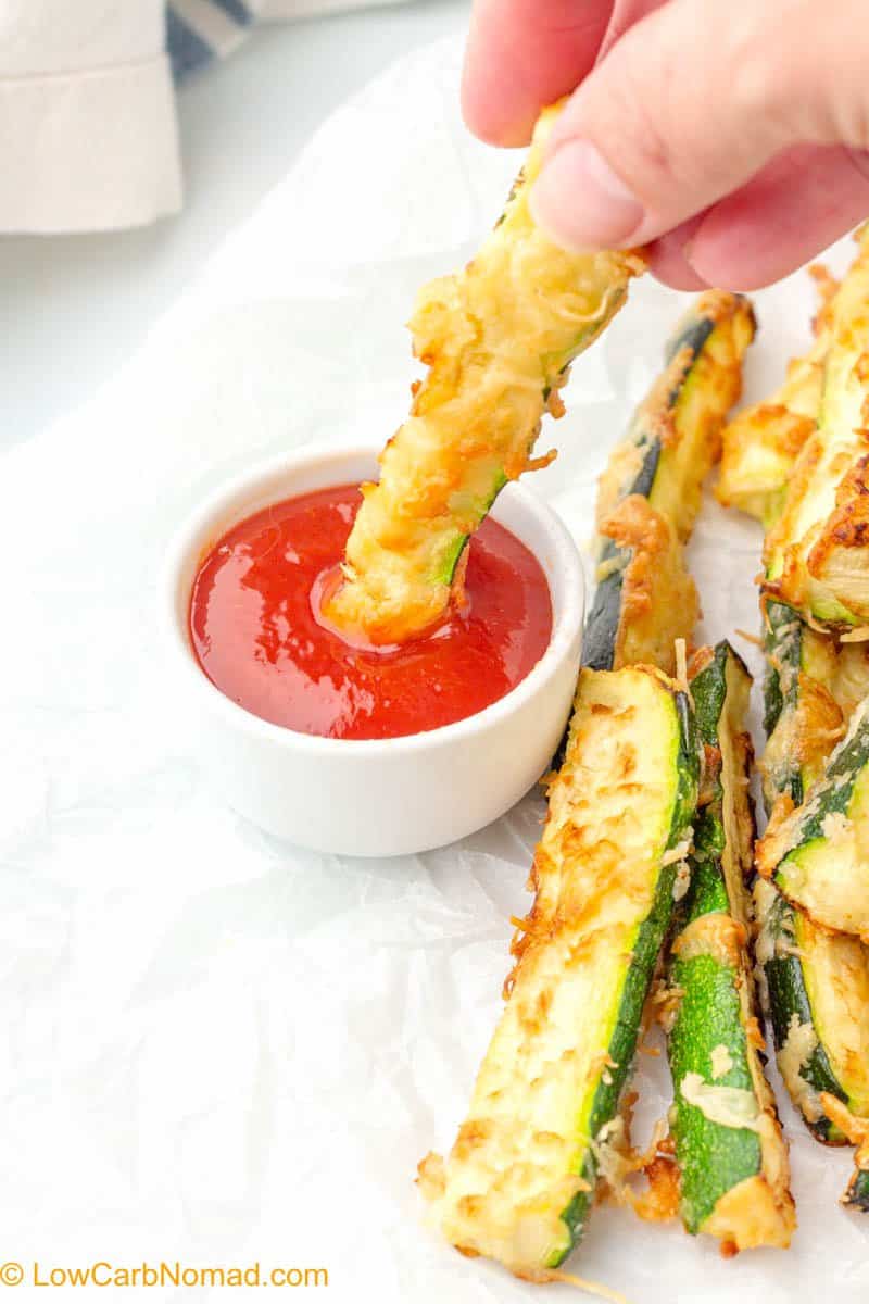 Baked low carb Zucchini Fries dipped in sugar free ketchup