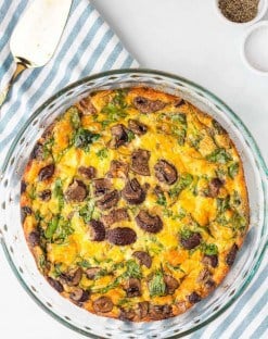 Crustless Spinach and Mushroom Quiche