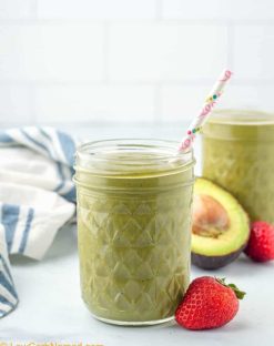 cropped-Strawberry-Avocado-Green-Smoothie-15.jpg