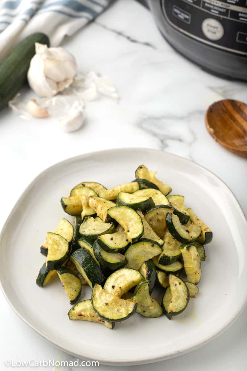 air fried Keto zucchini recipe served on a plate